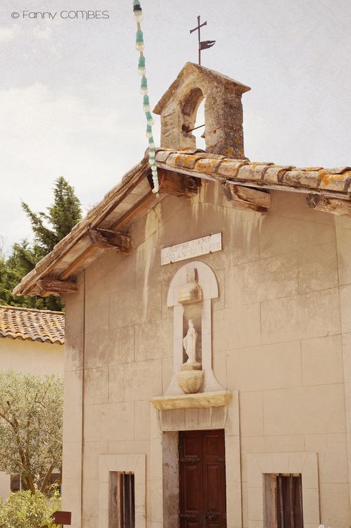 Domaine De Blanche Fleur Hotel Châteauneuf-de-Gadagne Exterior foto